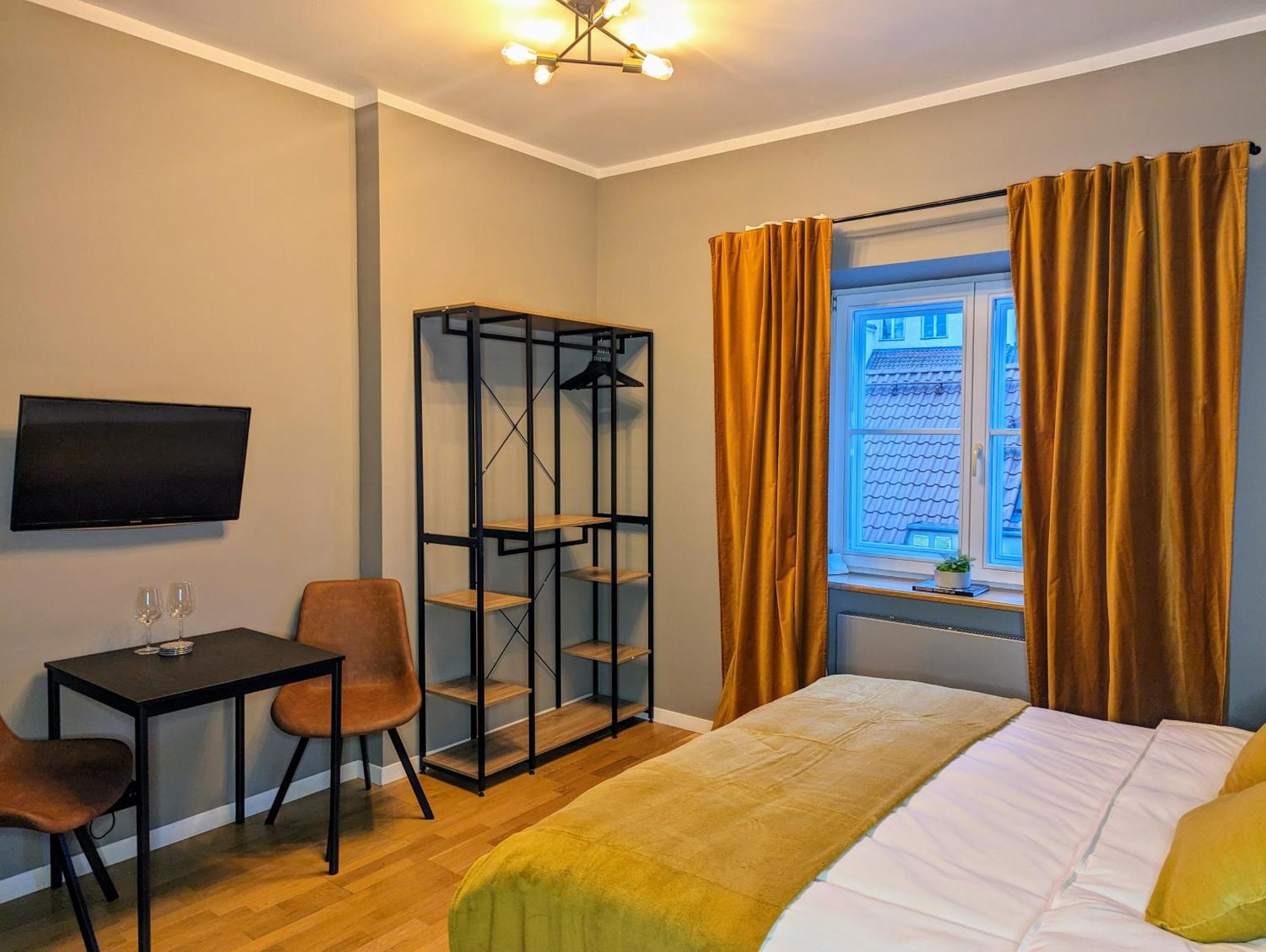 Bella Luna Luxury - Chic In Historic Square Warschau
